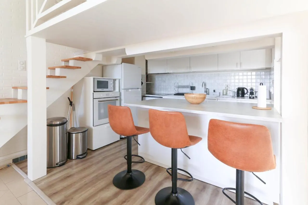 Daire Beautiful Renovated Studio With Ac And Terrace - Benakey Cannes Fransa