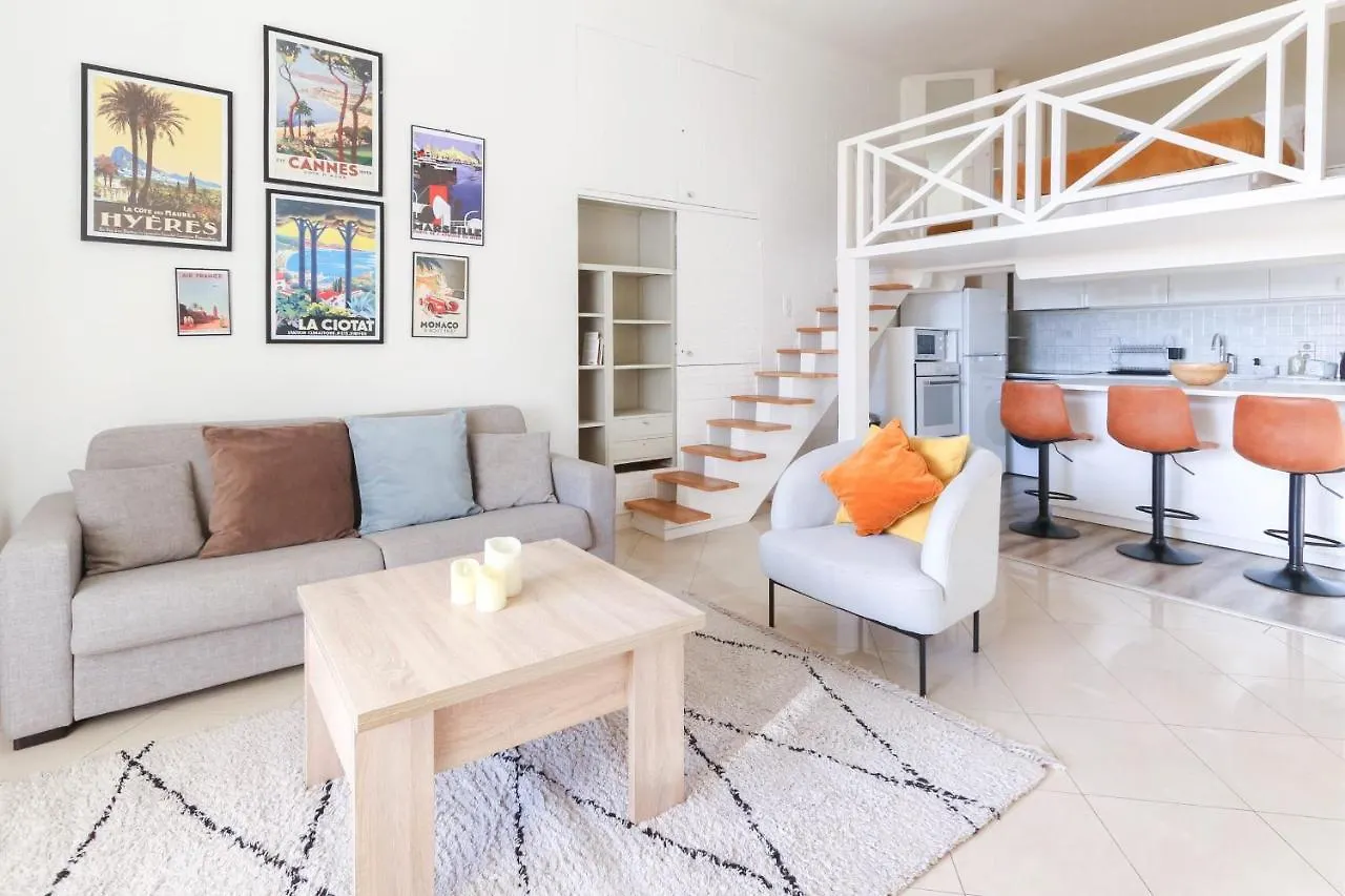Beautiful Renovated Studio With Ac And Terrace - Benakey Cannes Fransa